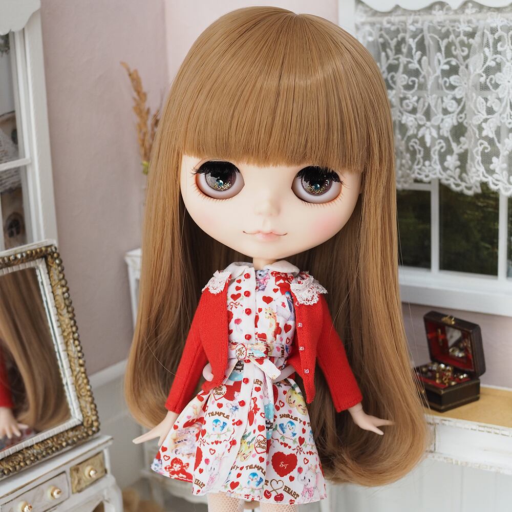 ネオブライス ウィッグ くるりんロング ミルキーブラウン(MiB) 10インチ/ドール Blythe | Bonbon rouge Doll wig  shop powered by BASE