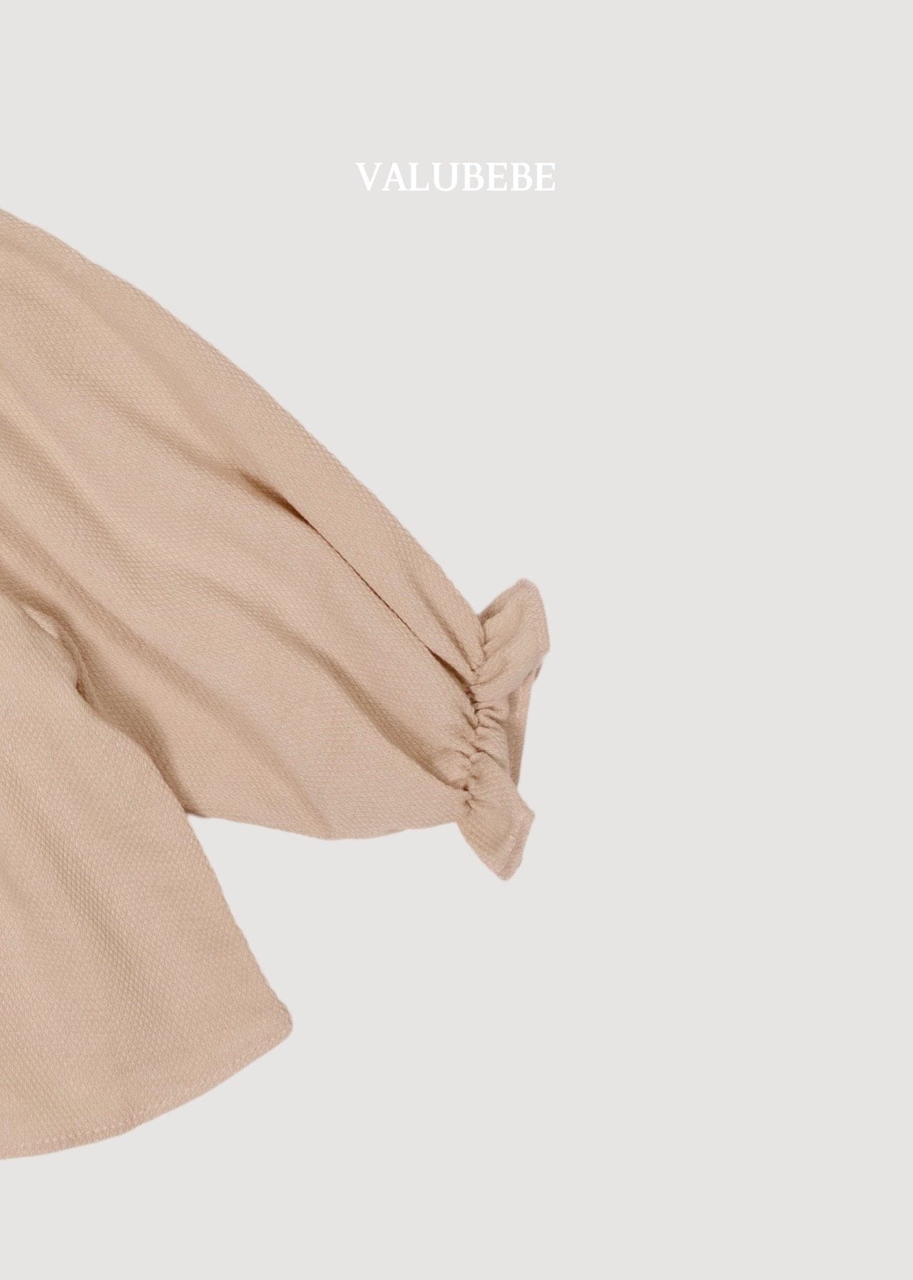 送料無料【予約】/ ラップフリルブラウス /valubebe