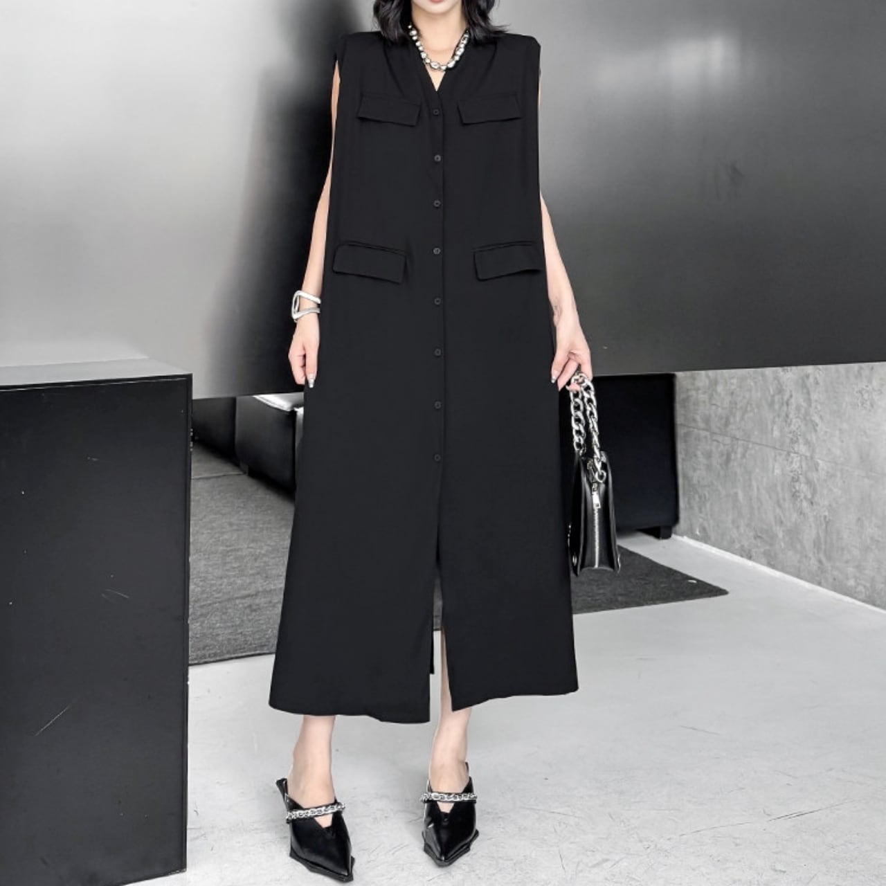 Midi Sleeveless Shirt Dress 01183