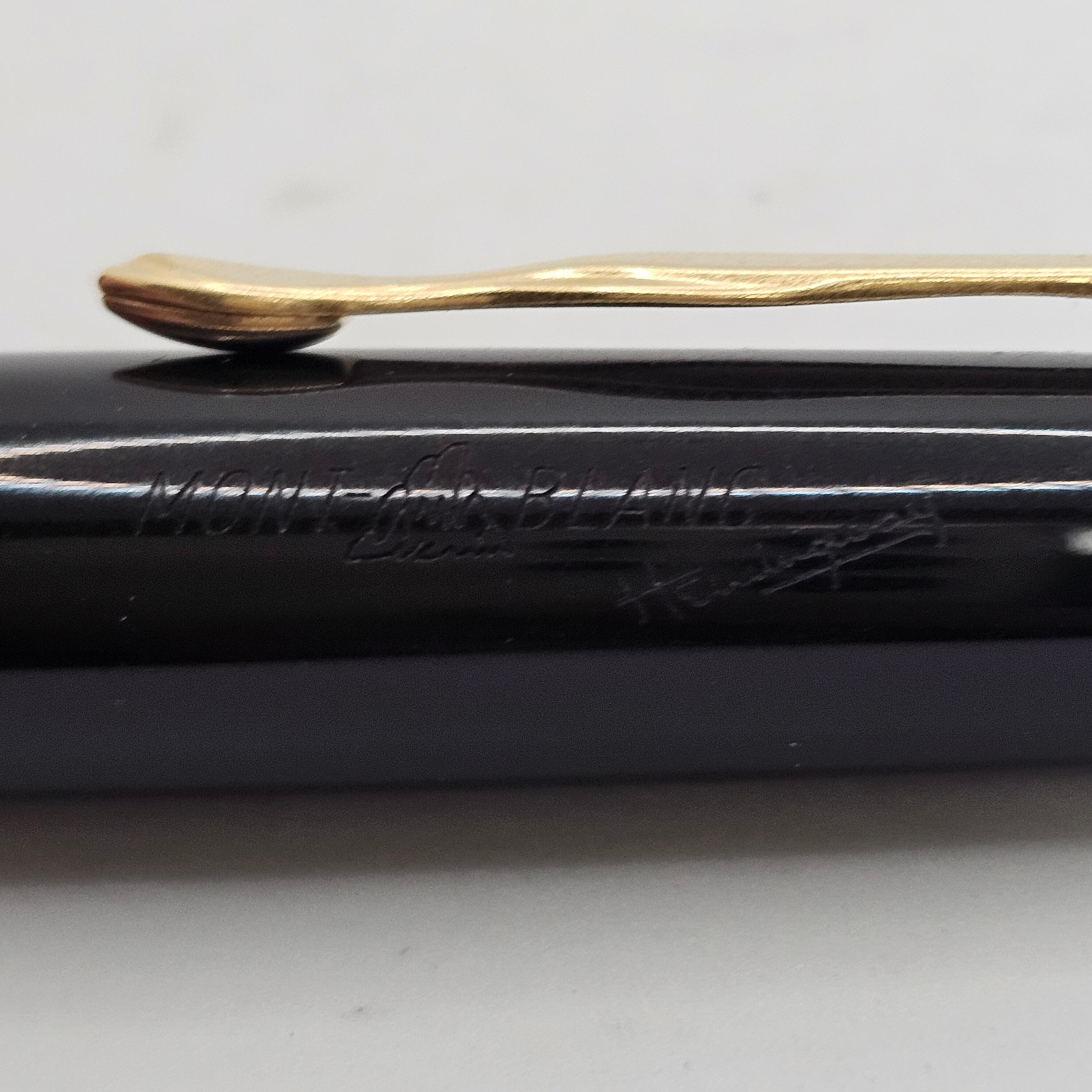 MONTBLANC 稀少 作家シリーズ ヘミングウェイ ボールペン | Over Time