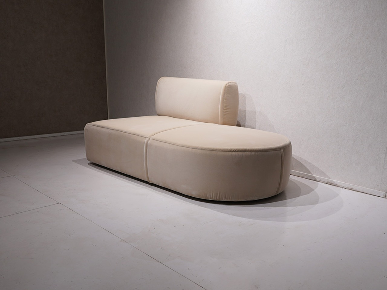 Cassina 553 BOWY 2Pソファ / Patricia Urquiola 名作 デザイナーズ ソファ 2人掛け アームレス ボウイ カッシーナ / 関連:リーンロゼ