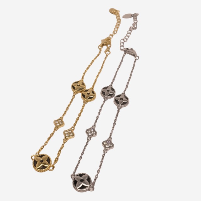 Clover Chain Bracelet（クローバーチェーンブレスレット）ゴールド&シルバー