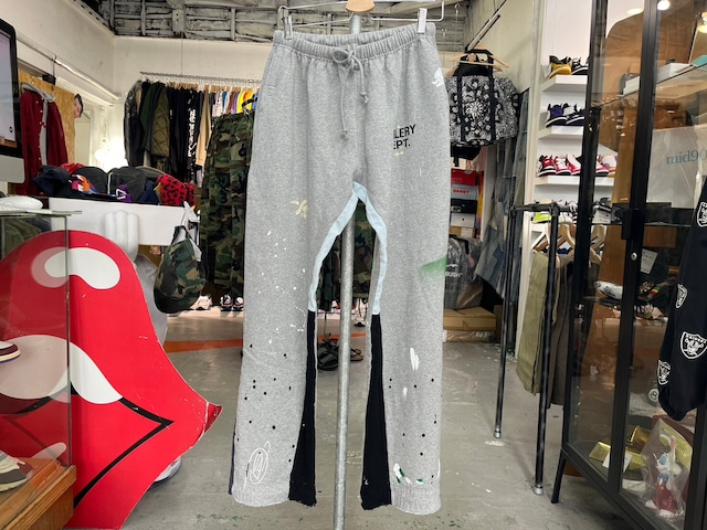 GALLERY DEPT LOGO FLARE SWEATPANT GREY XL 30132