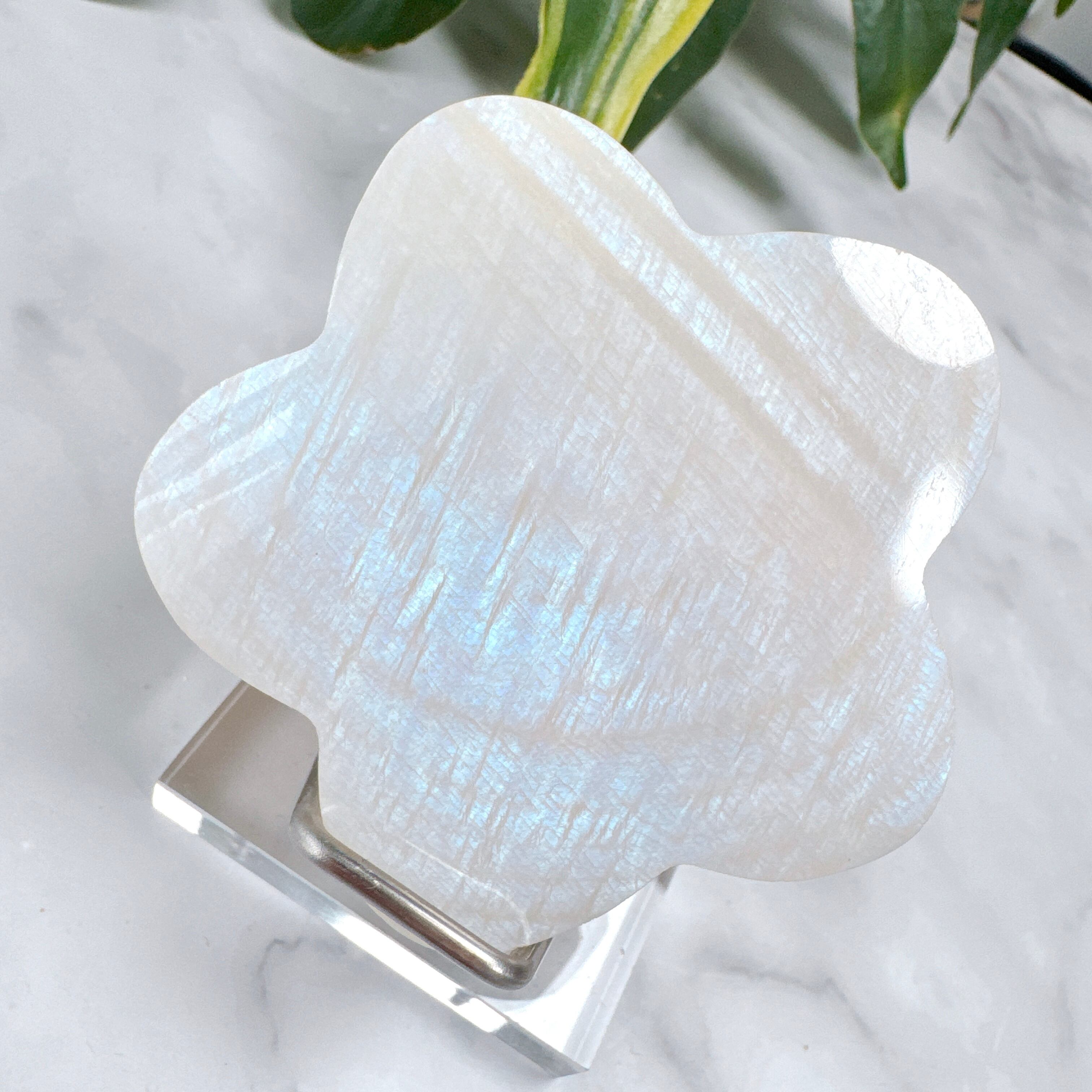 ムーンストーン お花 フラワーカット 天然石
