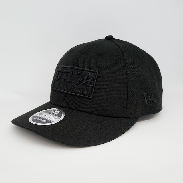 B.R.M NEW ERA 9FIFTY SNAPBACK