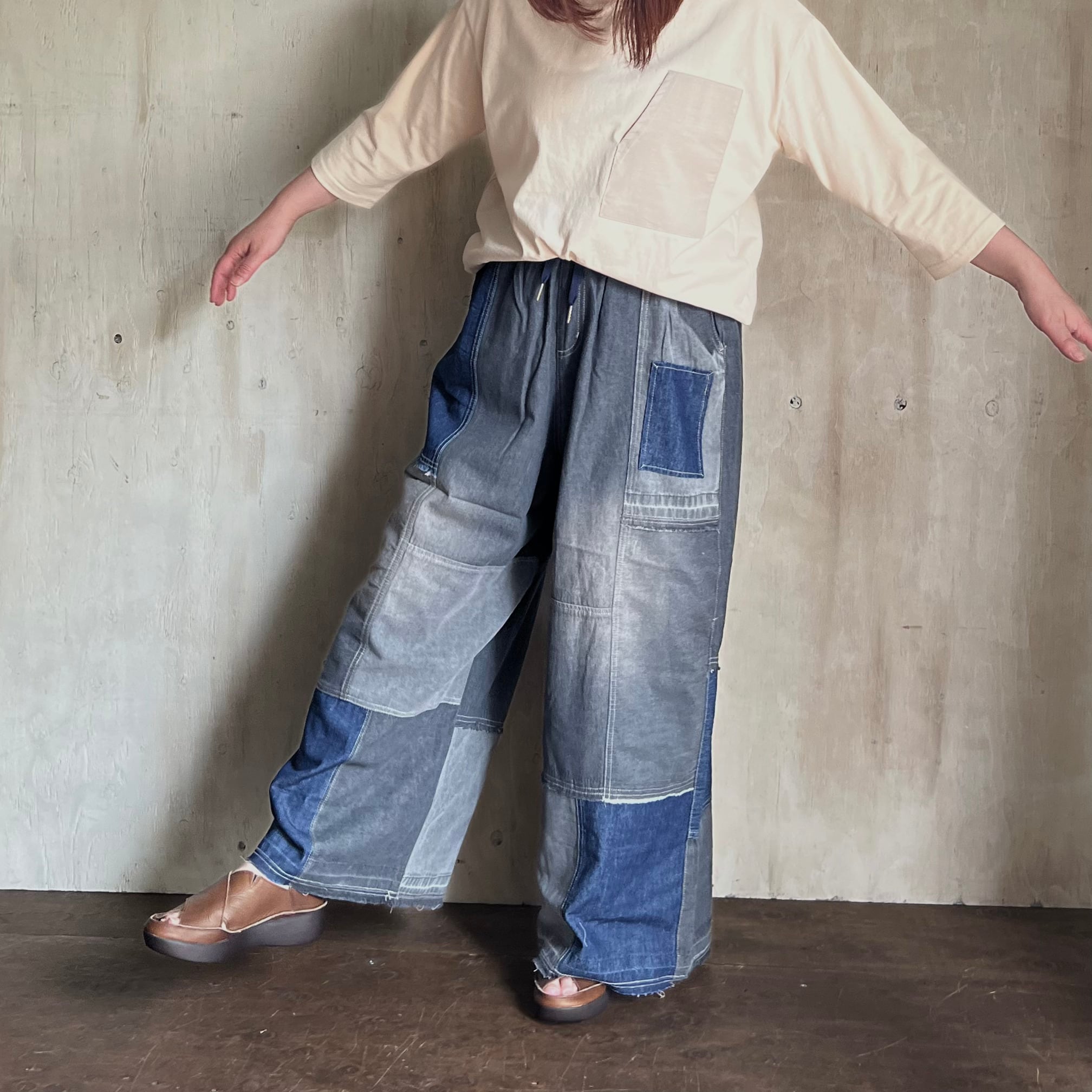 リメイク風の切替デザイン リビルドワイドストレートデニムパンツ/mililopiulu ST226994