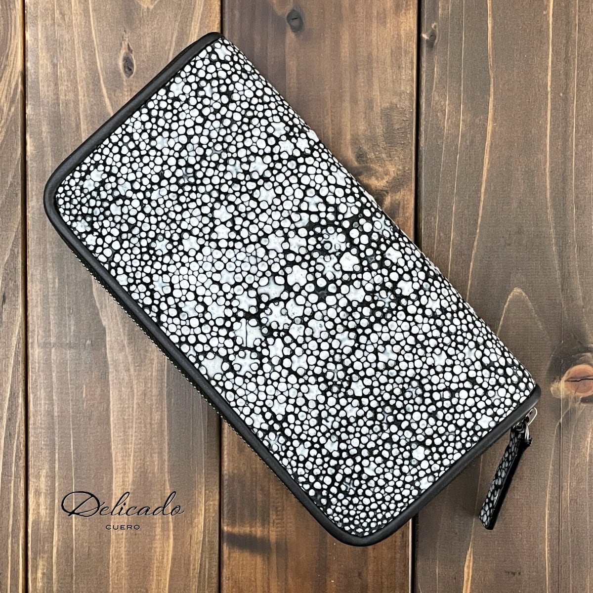 スタースティングレイ 長財布 ブラック | CUERO DELICADO（クエロ