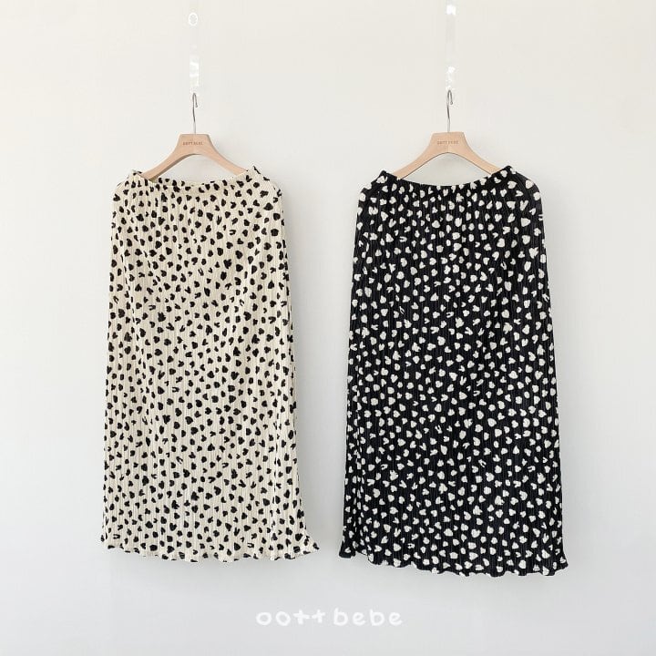 〚予約〛Petit Hoppy Pleated Skirt <mom>