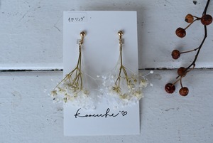 kaaccchi♡　かすみ草イヤリング&ピアス
