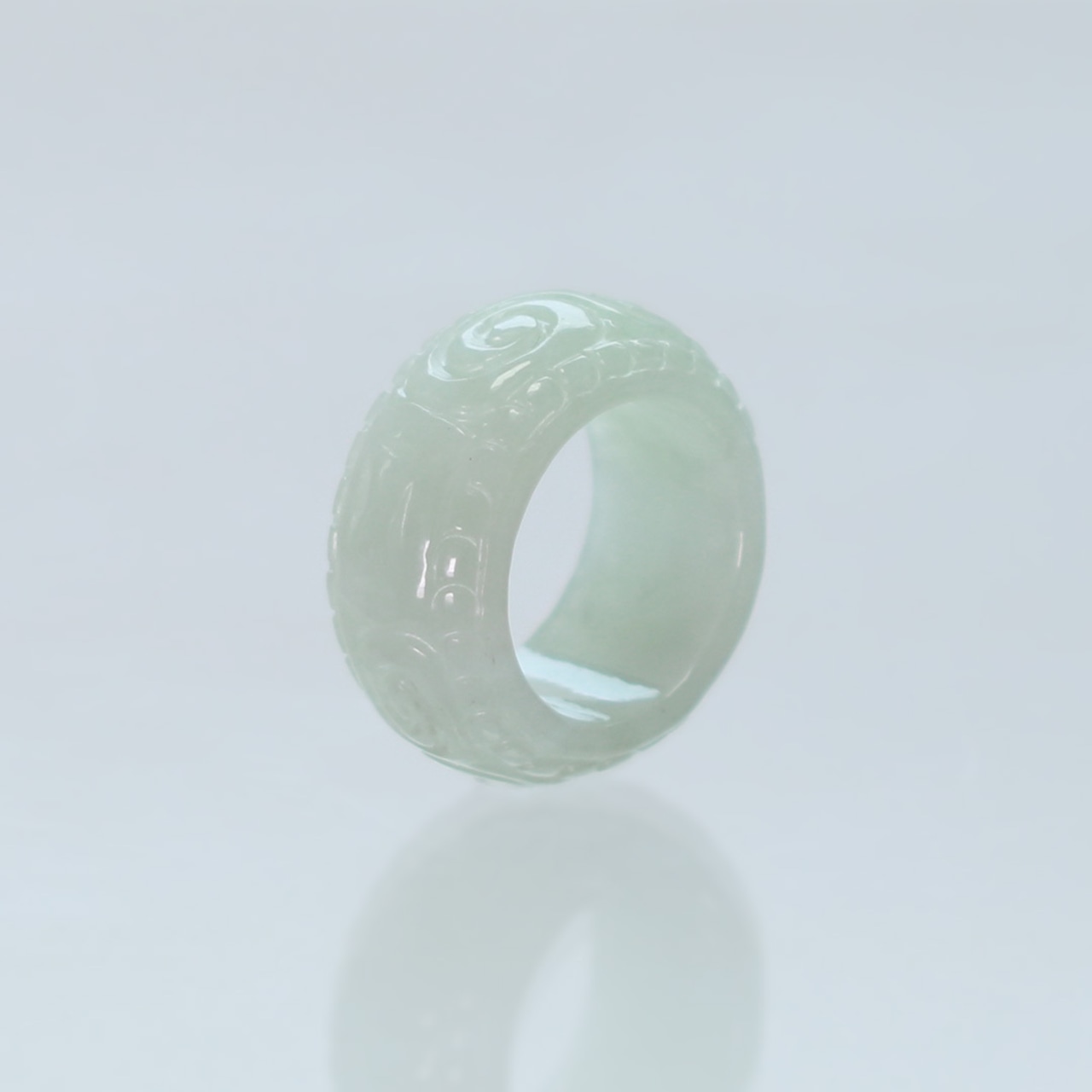 Carving NyoY 翡翠くり抜き甲丸リング A貨翡翠 jd_rg2517