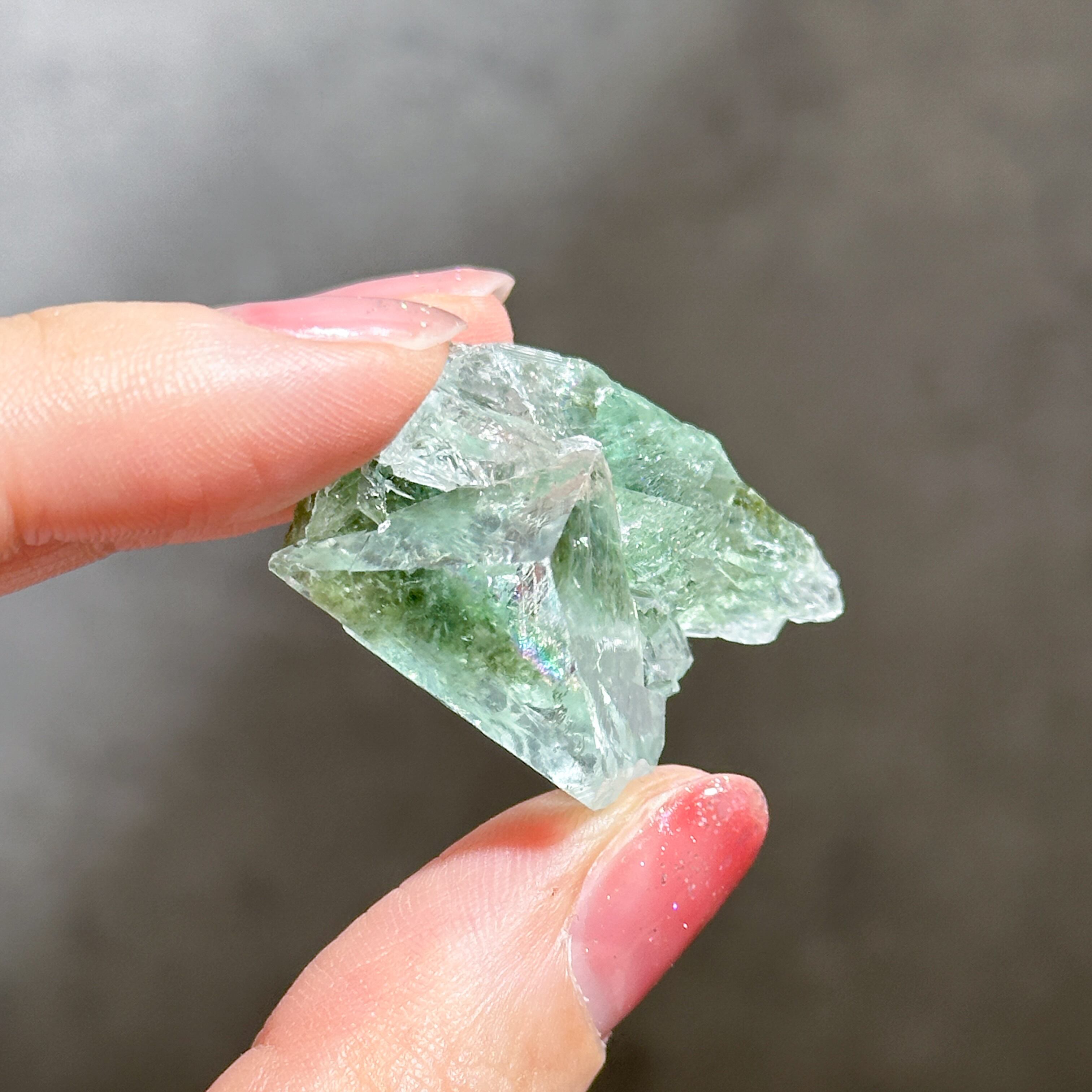 虹◎シャンファーリン産フローライト 原石31◇ Fluorite From