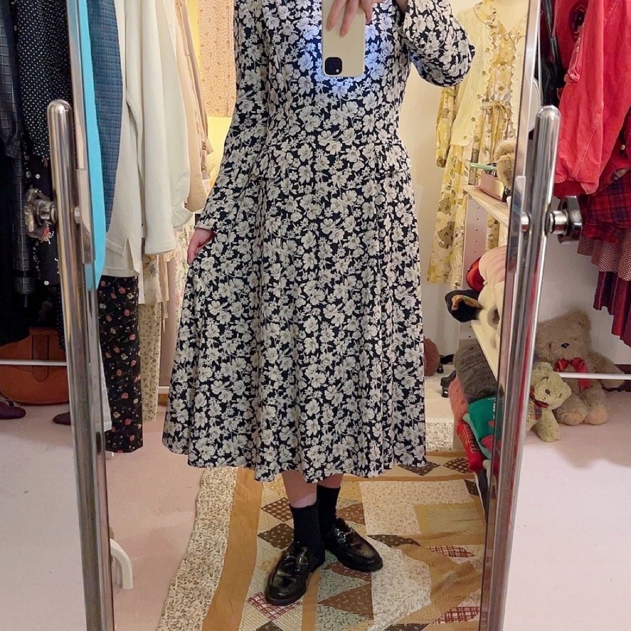 white flower navy flare one-piece