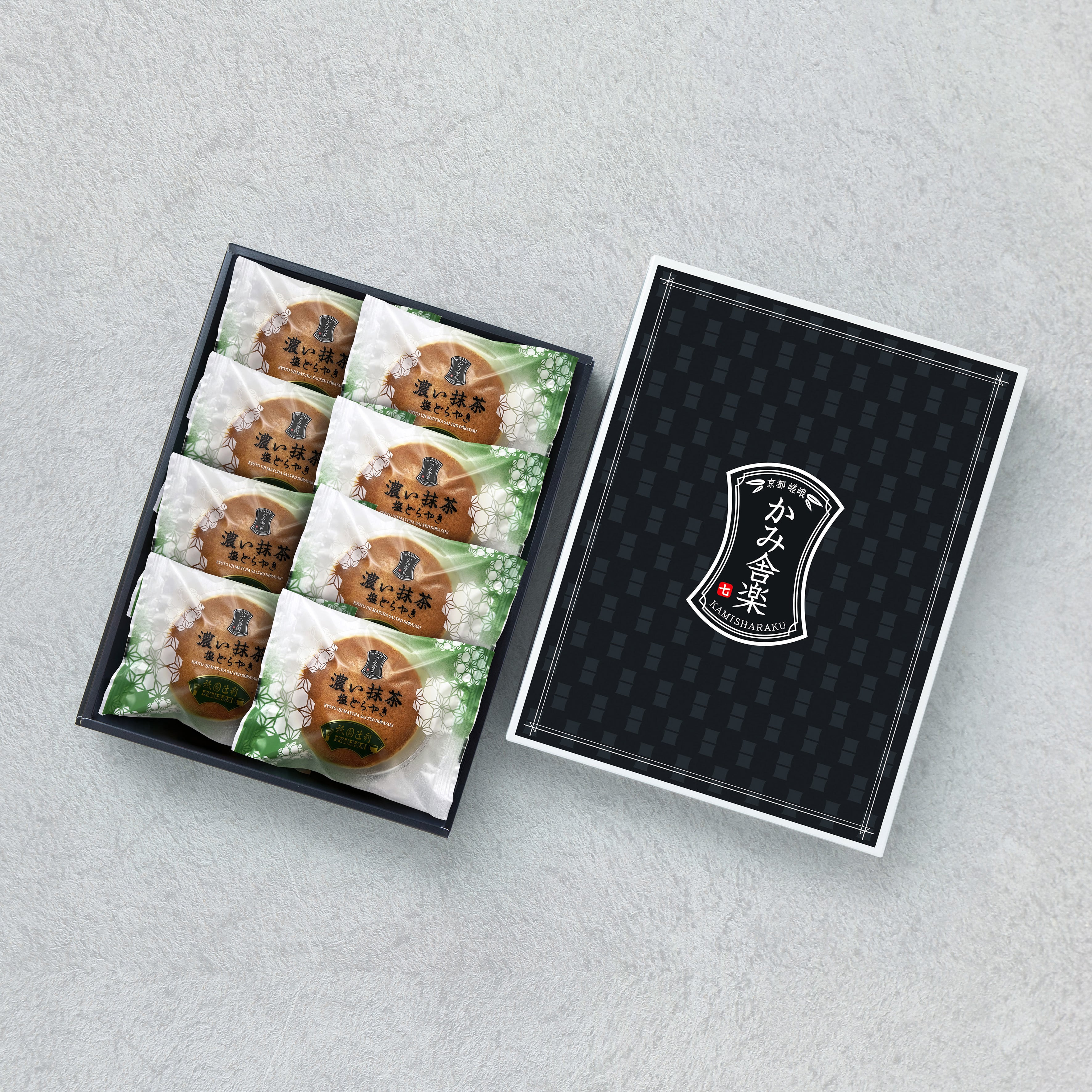 濃い抹茶塩どらやき 8個入り / Uji Matcha Salted Dorayaki (Box of 8