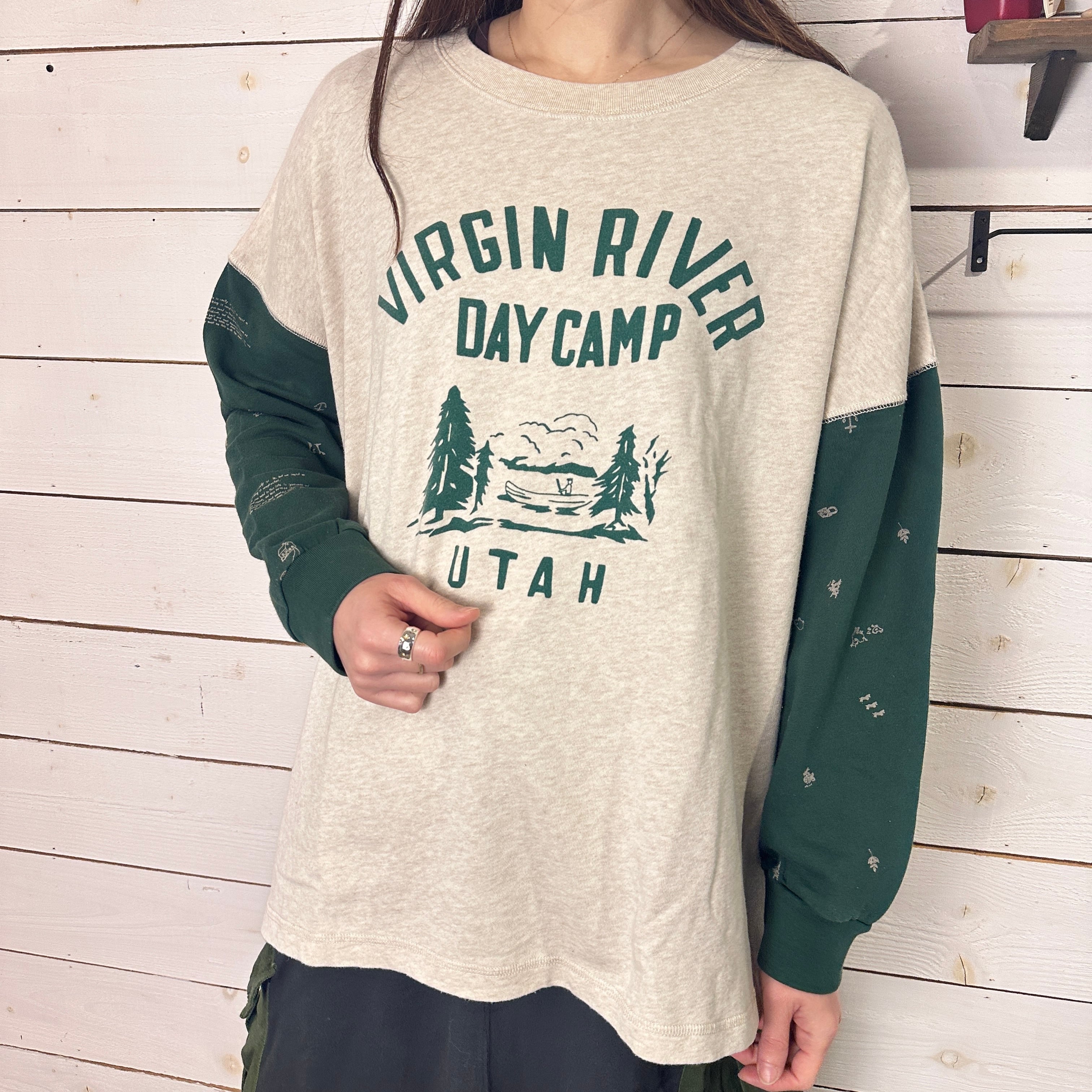 ミニ裏毛スウェット牧場総柄ワイドプルオーバー　2481　袖切替総柄　プリントスウェット