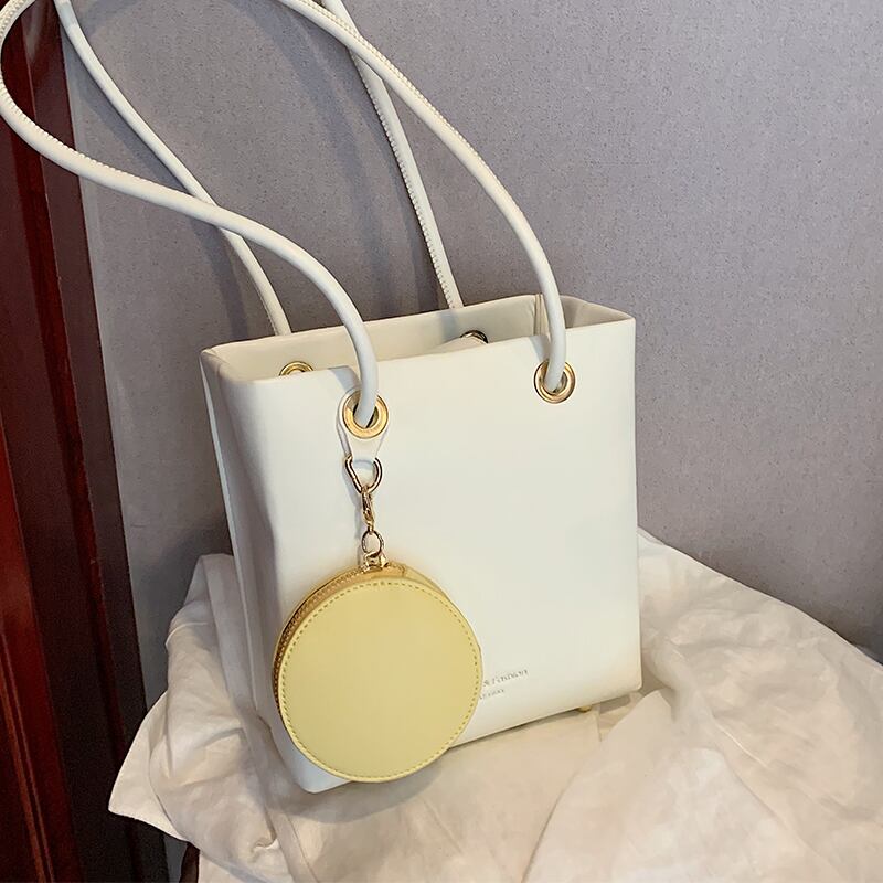 ネット赤の小さなバッグ女性のバッグ2020夏の新しいトレンディなファッション野生のメッセンジャーバッグins eignスタイルショルダー小さな正方形のバッグ Tiancai_Wing_Bag0179594