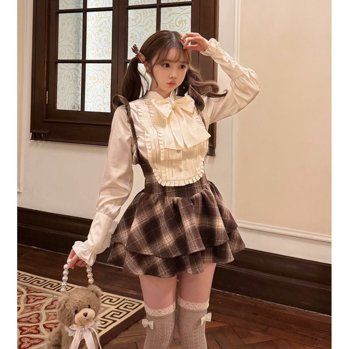 ファートリム襟ケープコート＆スカートセット：ブラウス | Maiden's Rêve