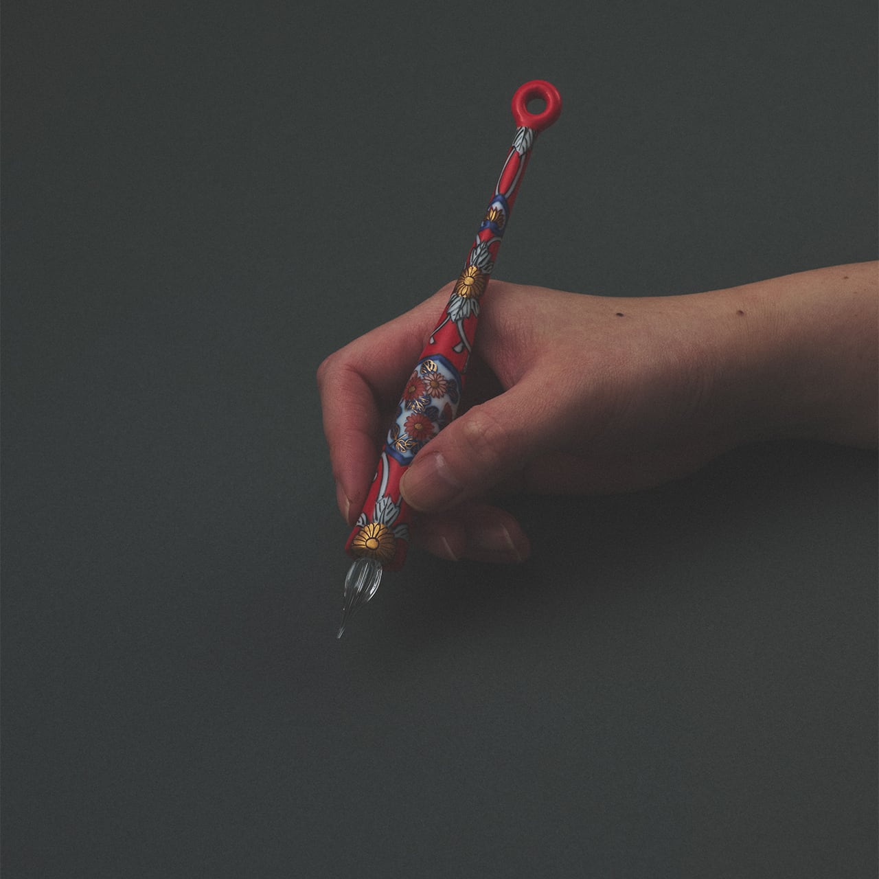 IMARIPEN 金彩赤濃唐花文｜伊万里焼 | HIZEN5