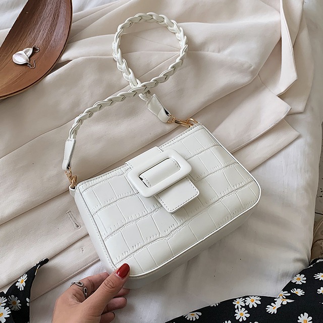 ネットセレブレディーススモールバッグ2020新しいトレンディな夏estシンプルなショルダーバッグバージョンの野生の西部脇の下バッグ Tiancai_Wing_Bag5824165