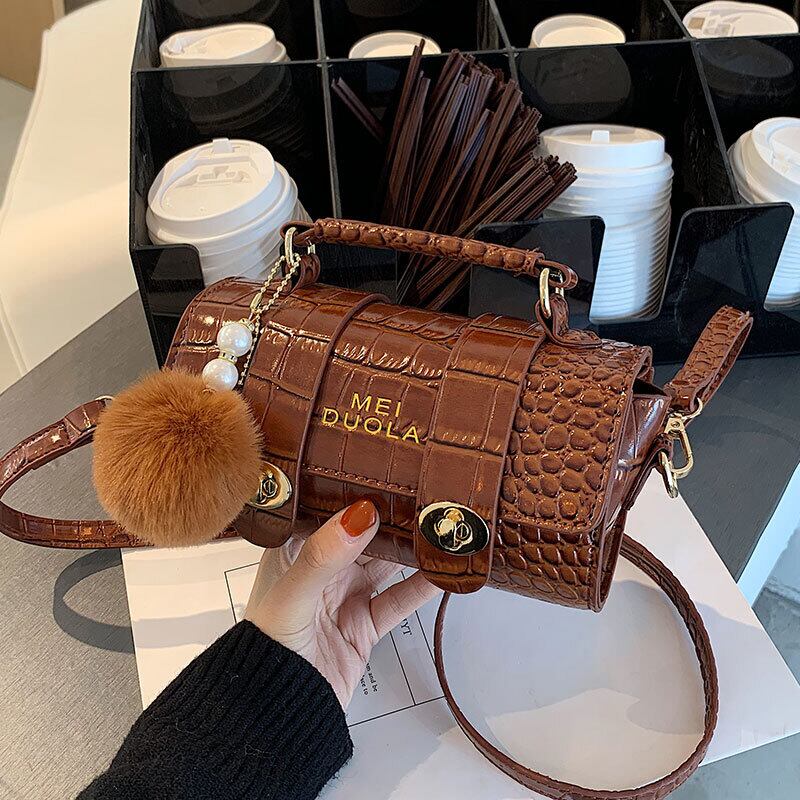 パターン メッセンジャーバッグ Tiancai_Wing_Bag10581346293