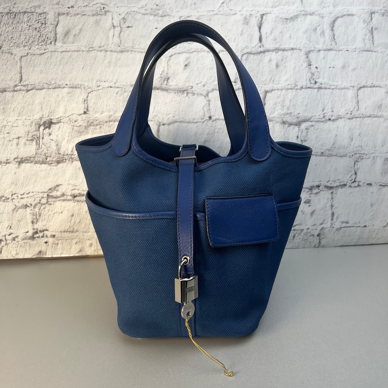 HERMES エルメス ピコタン  刻印U キャンバス ハンドバッグ ブルー A-10011