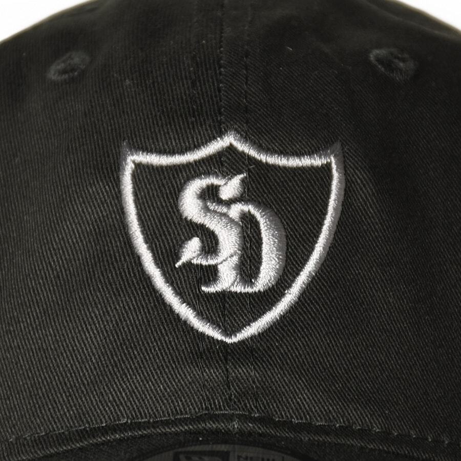 STANDARD CALIFORNIAスタンダードカリフォルニア HTC × SD Logo Cap