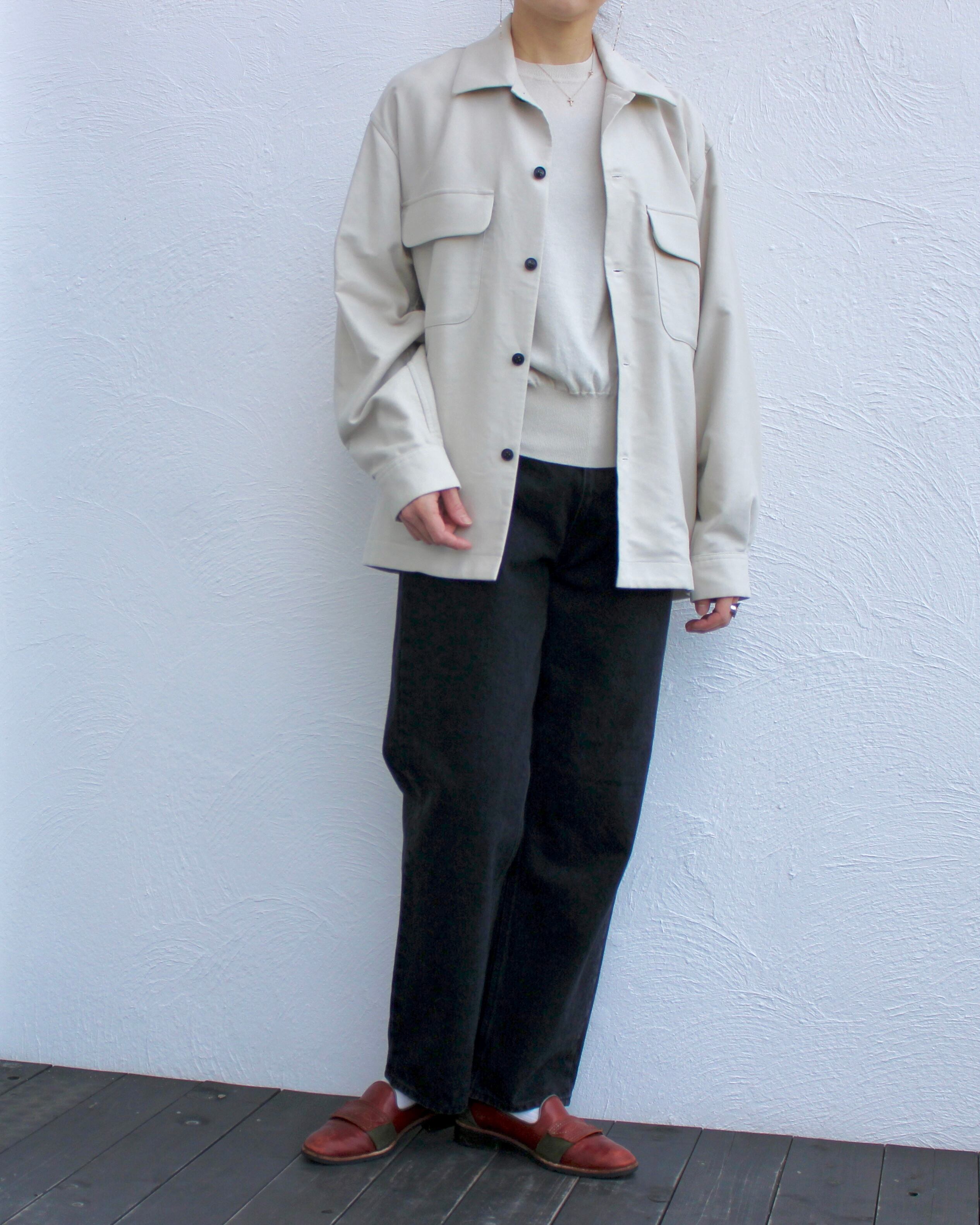 Nikki ESSENTIAL PIECES/black denim pants | Coffee Restaurant