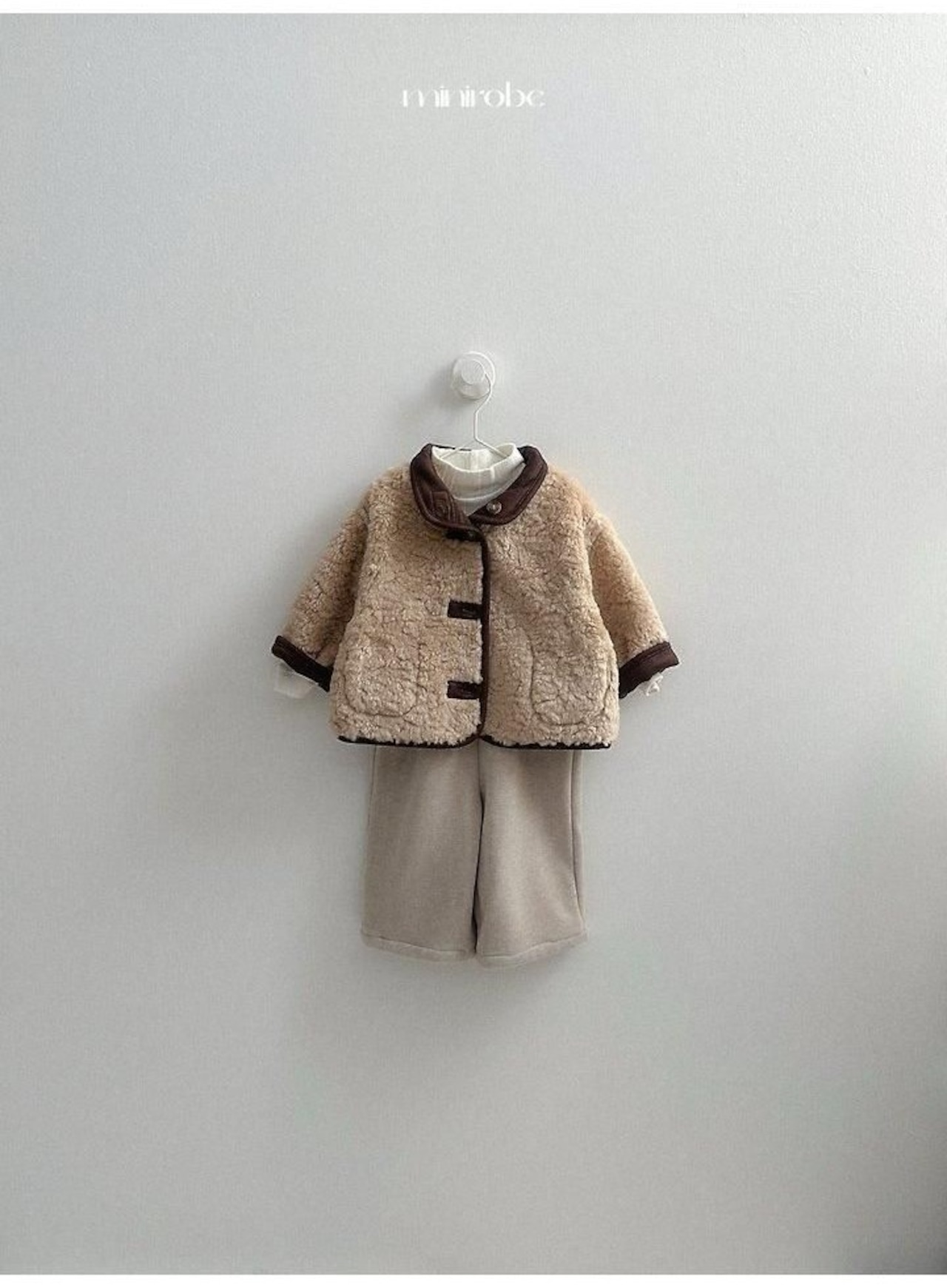 〖取寄〗韓国子供服 / 26winter / minirobe / リバーシブルムスタン / キッズ *S~XL*