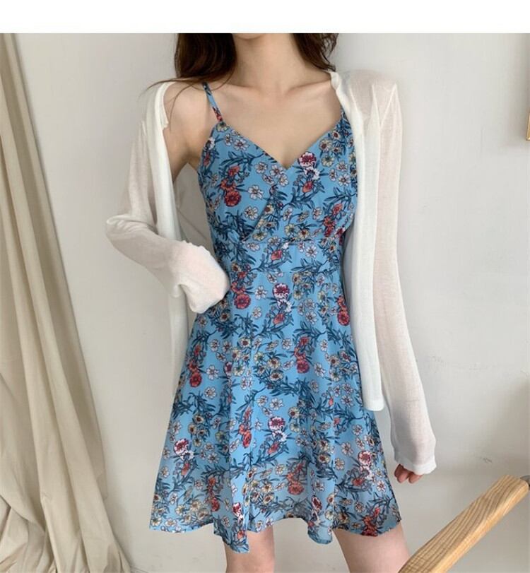 最後の仕上げに1枚 早い者勝ち 韓国版 おしゃれな sweet系 花柄 Vネック キャミワンピ 減齢 小さい新鮮な