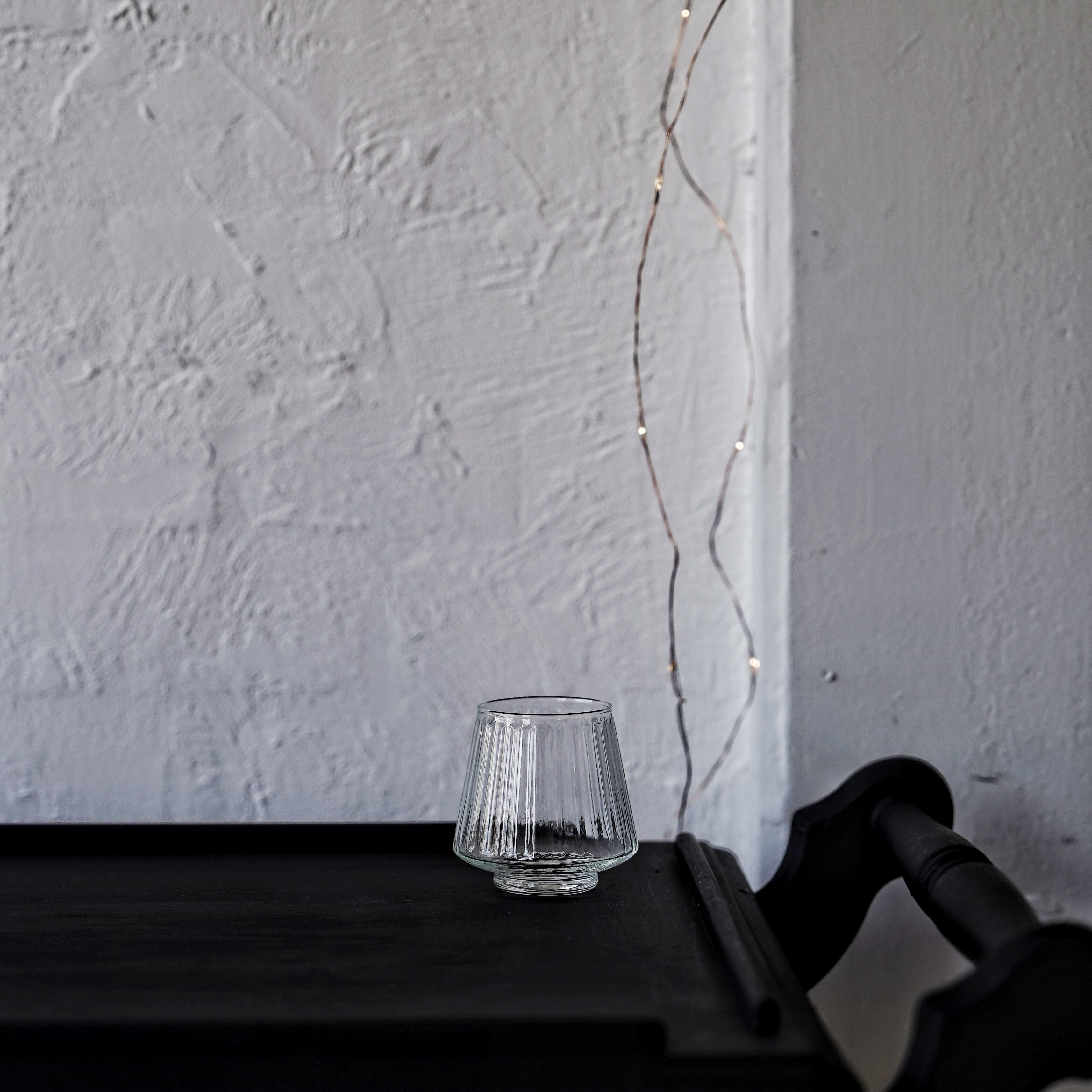 ベトナム製リサイクルガラスフラワーベース(H7cm)