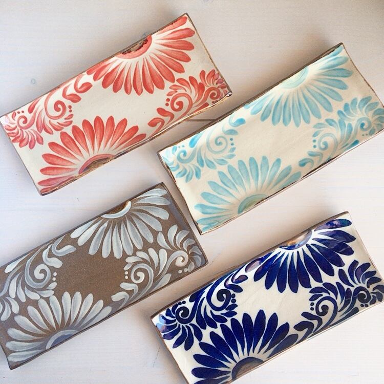 尚工房 長角皿 唐草模様 23cm