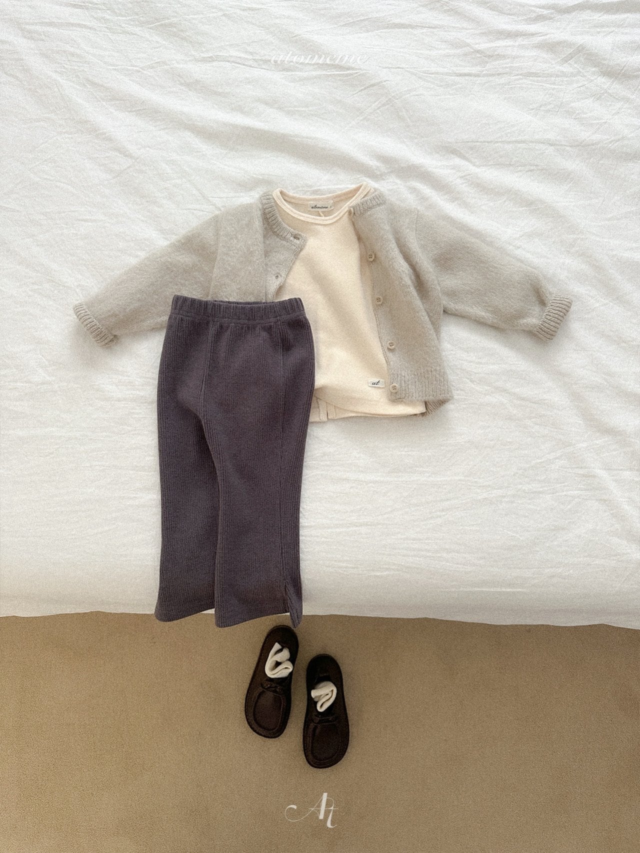 【即納】Slit pants / atomeme