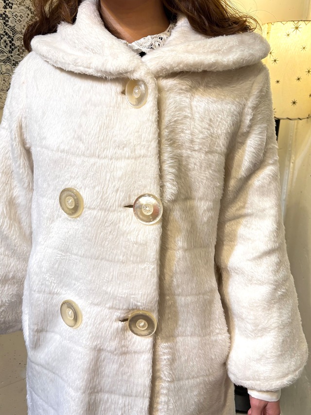 vintage shawl collar white coat