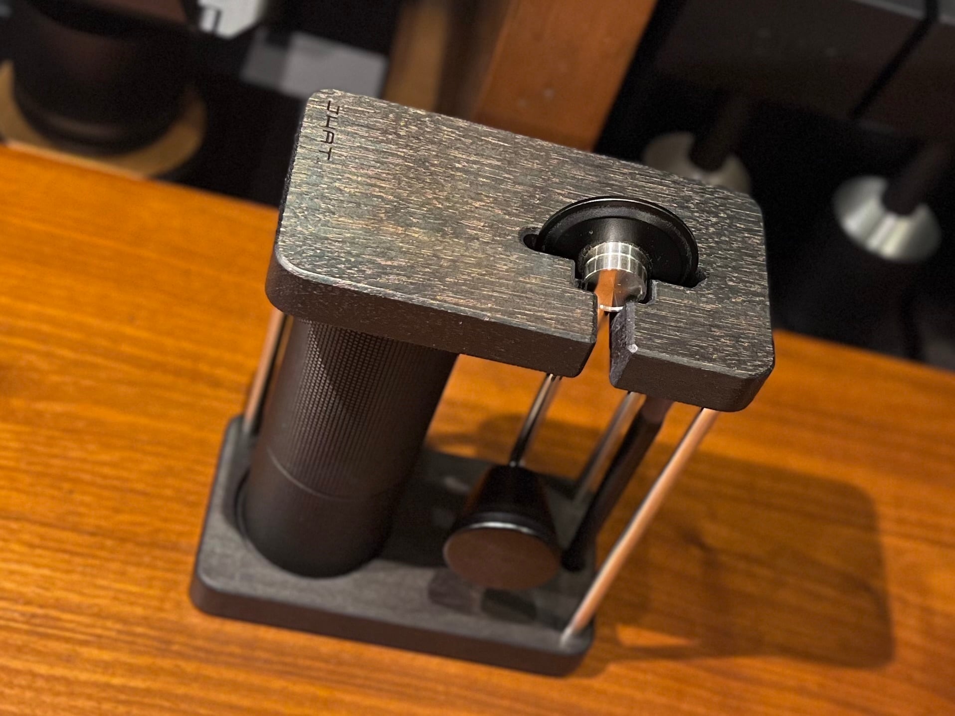 JHAT.. Coffee grinder stand for TIMEMORE C2 C3 AIZOME | COFFEE LAB