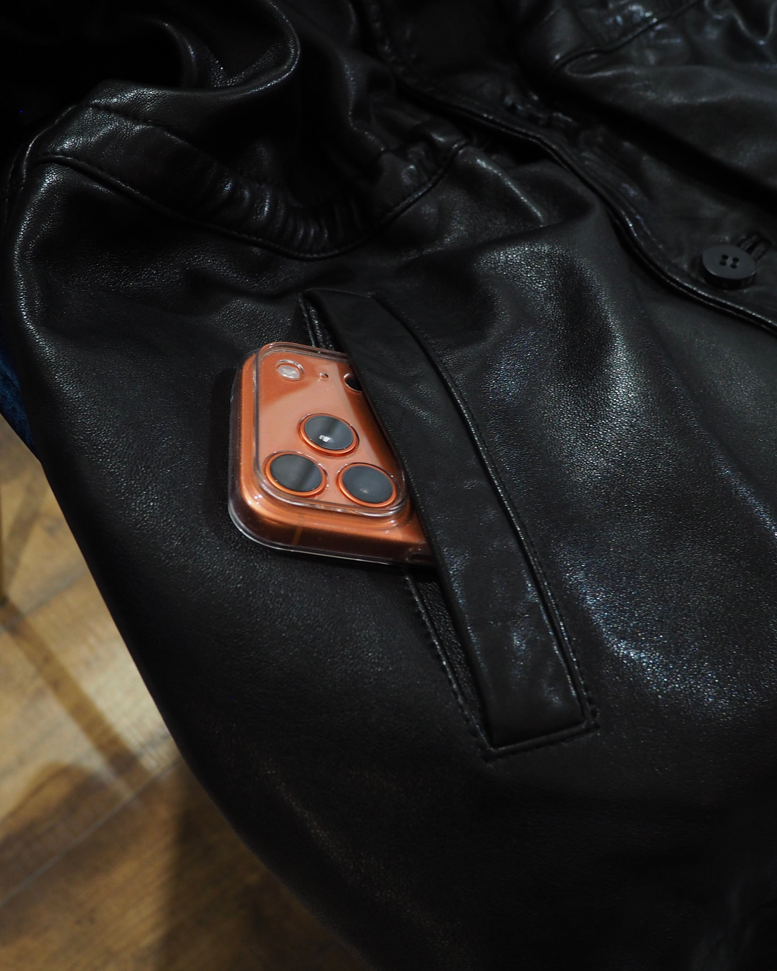 ” 艶美 ‐ Lustful Beauty ” Black Lamb Leather Vintage Half Coat Jacket