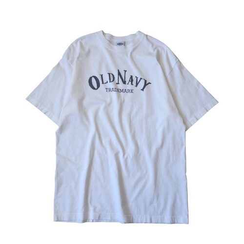 “90s OLD NAVY” print tee