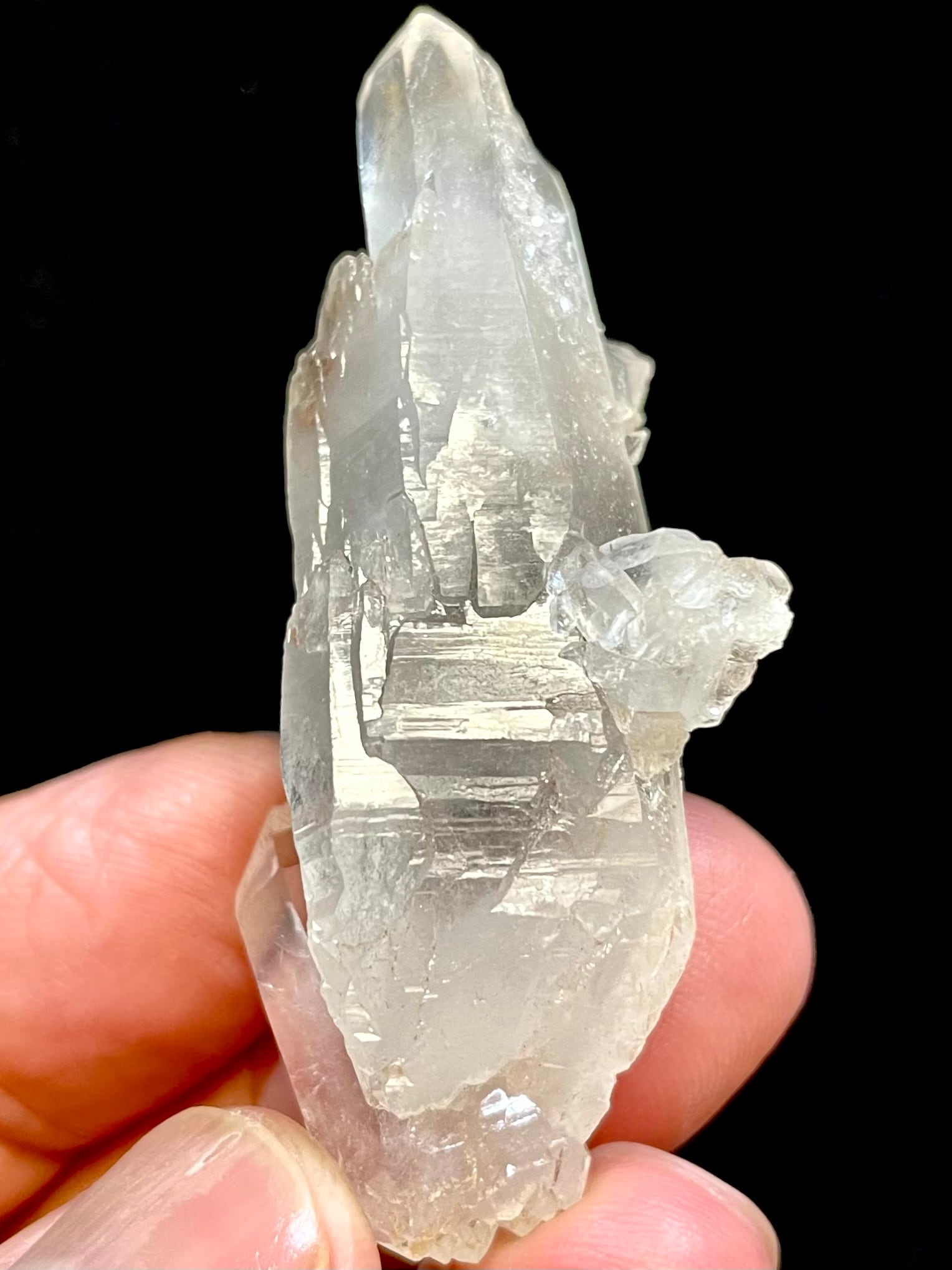 60) 新生「マニカラン・ヒマラヤ」クオーツ・クラスターDT