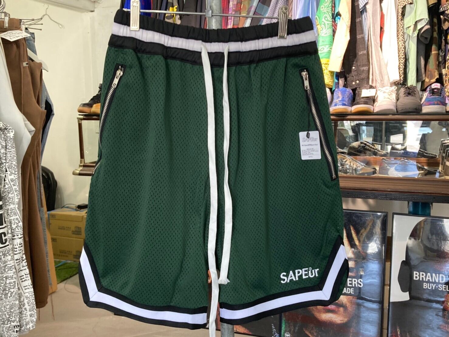 SAPEur UofS UNIFORM BASKET SHORTS XL smcint.com