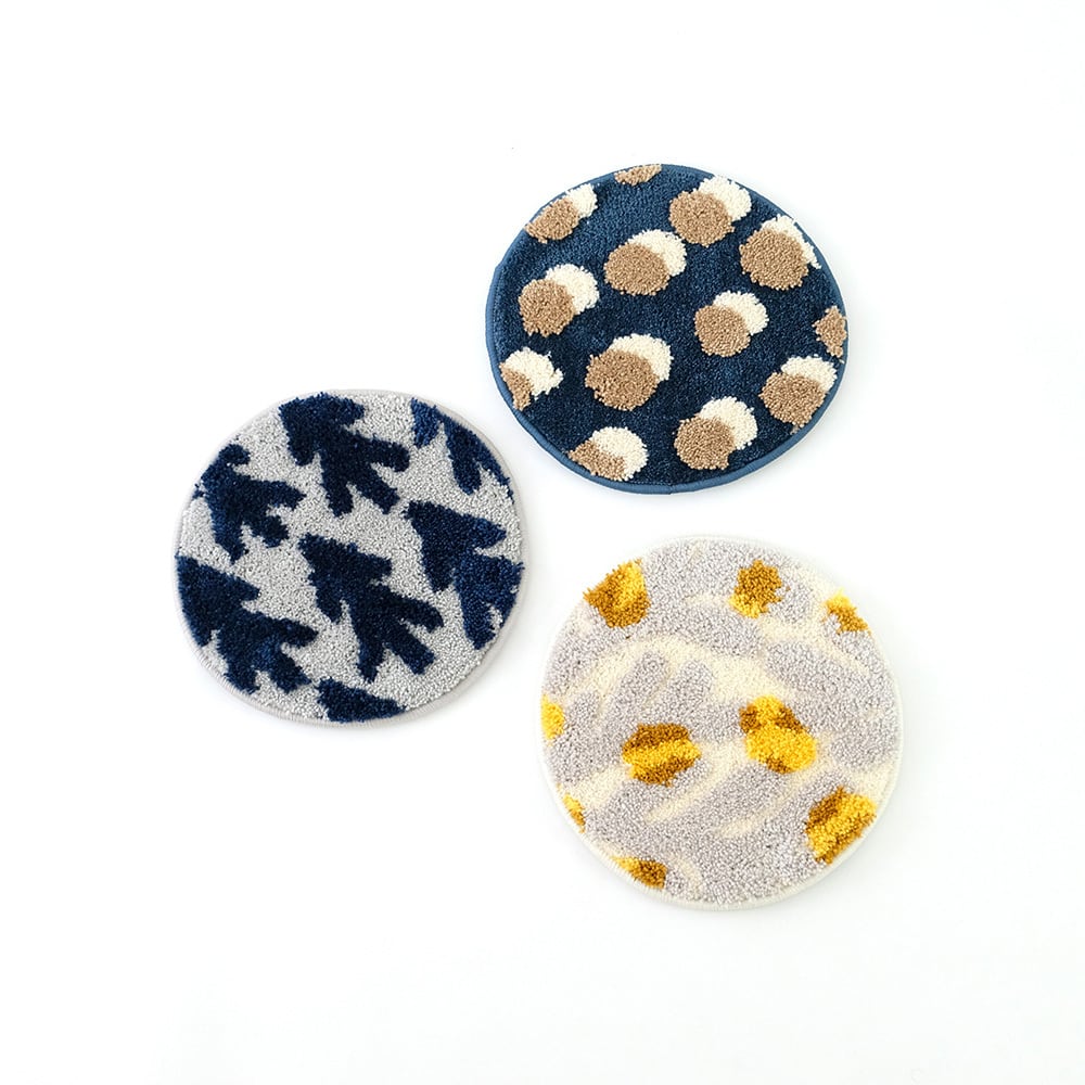 【雑貨】ウレタンフォーム入り ふかふかチェアパッド