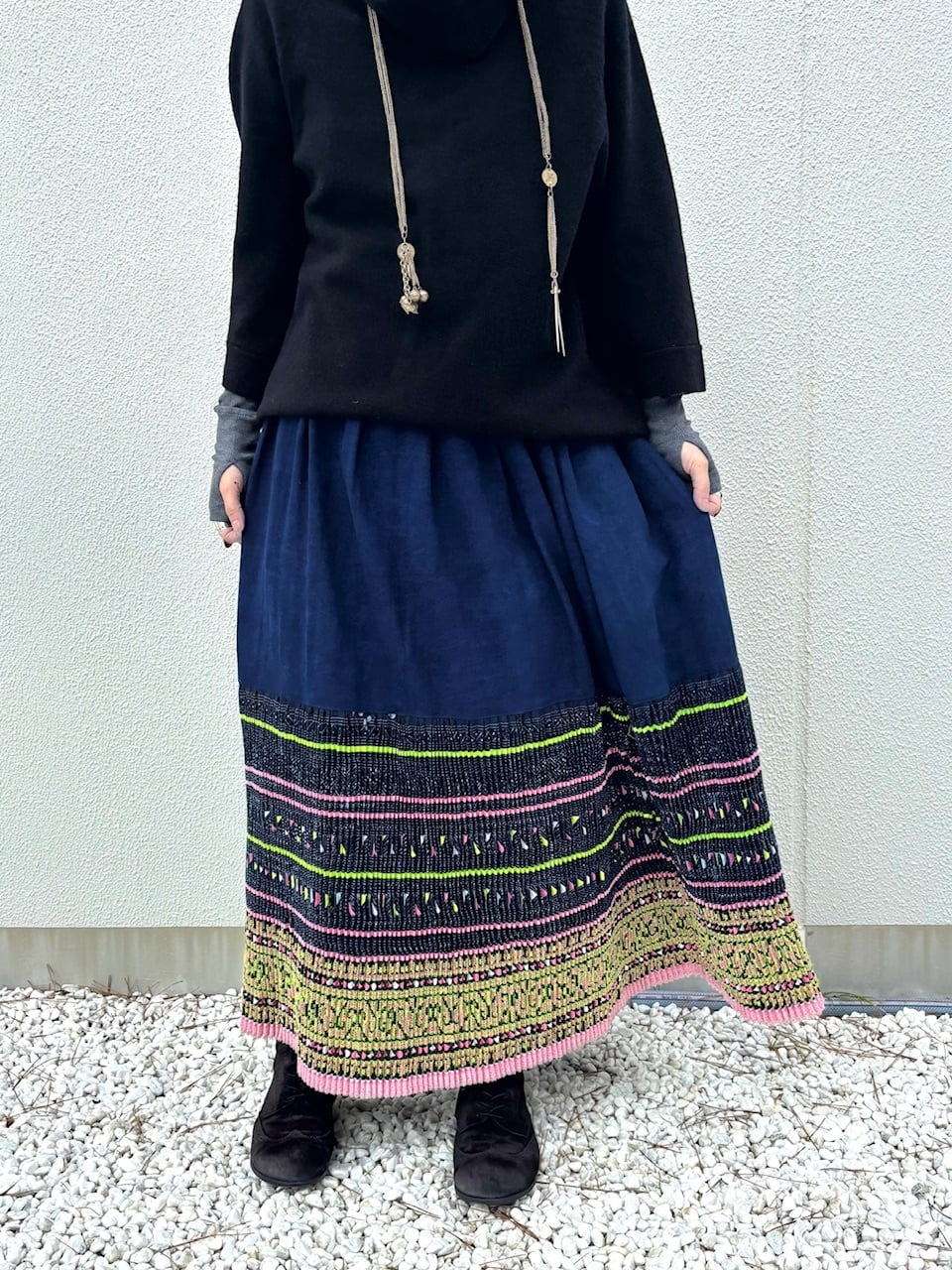 タイ モン族スカート 068 ピンク ロング 裾ボリューム 贅沢に巻き