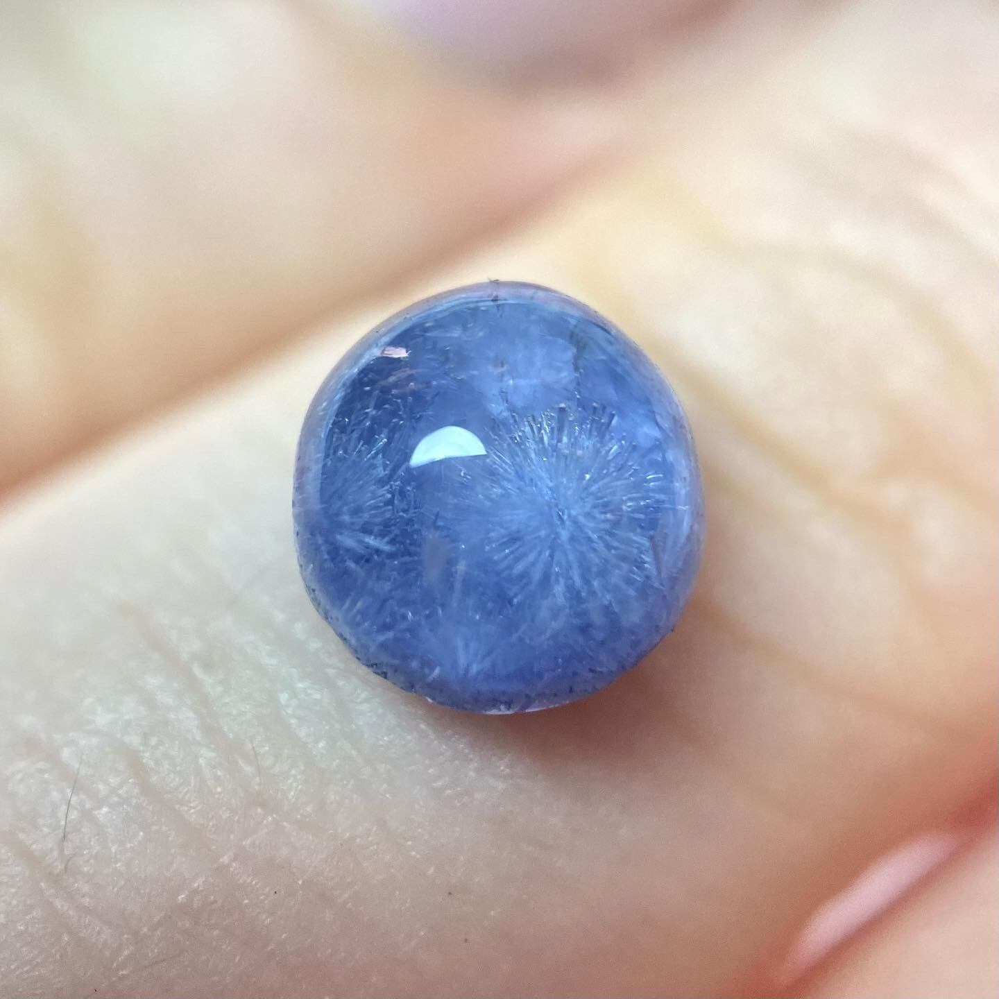 花の結晶 デュモルチェライトインクオーツ