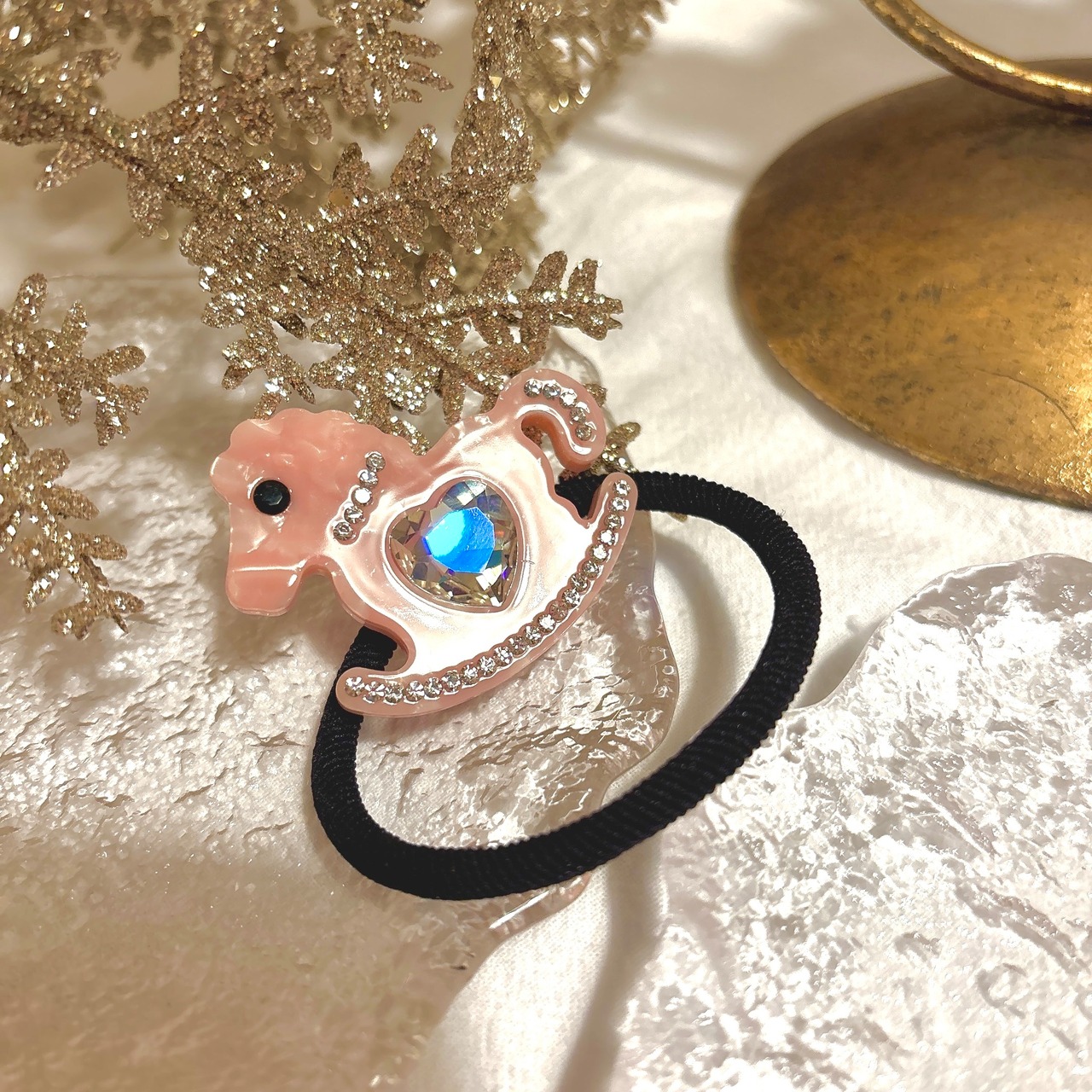 キラキラ木馬　ヘアゴム