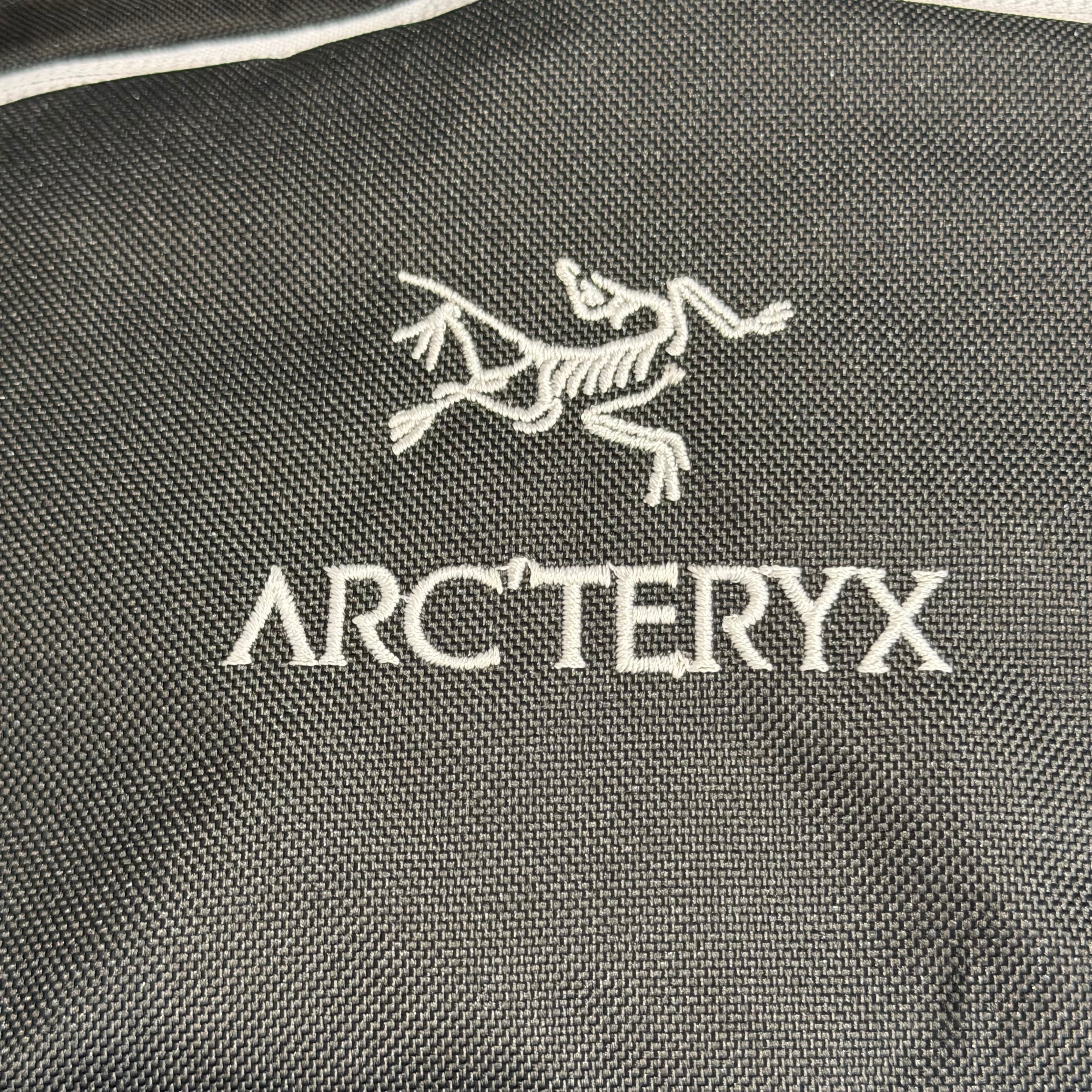 ARC' TERYX × BEAMS WABI-SABI MANTIS 2 WAISTPACK 