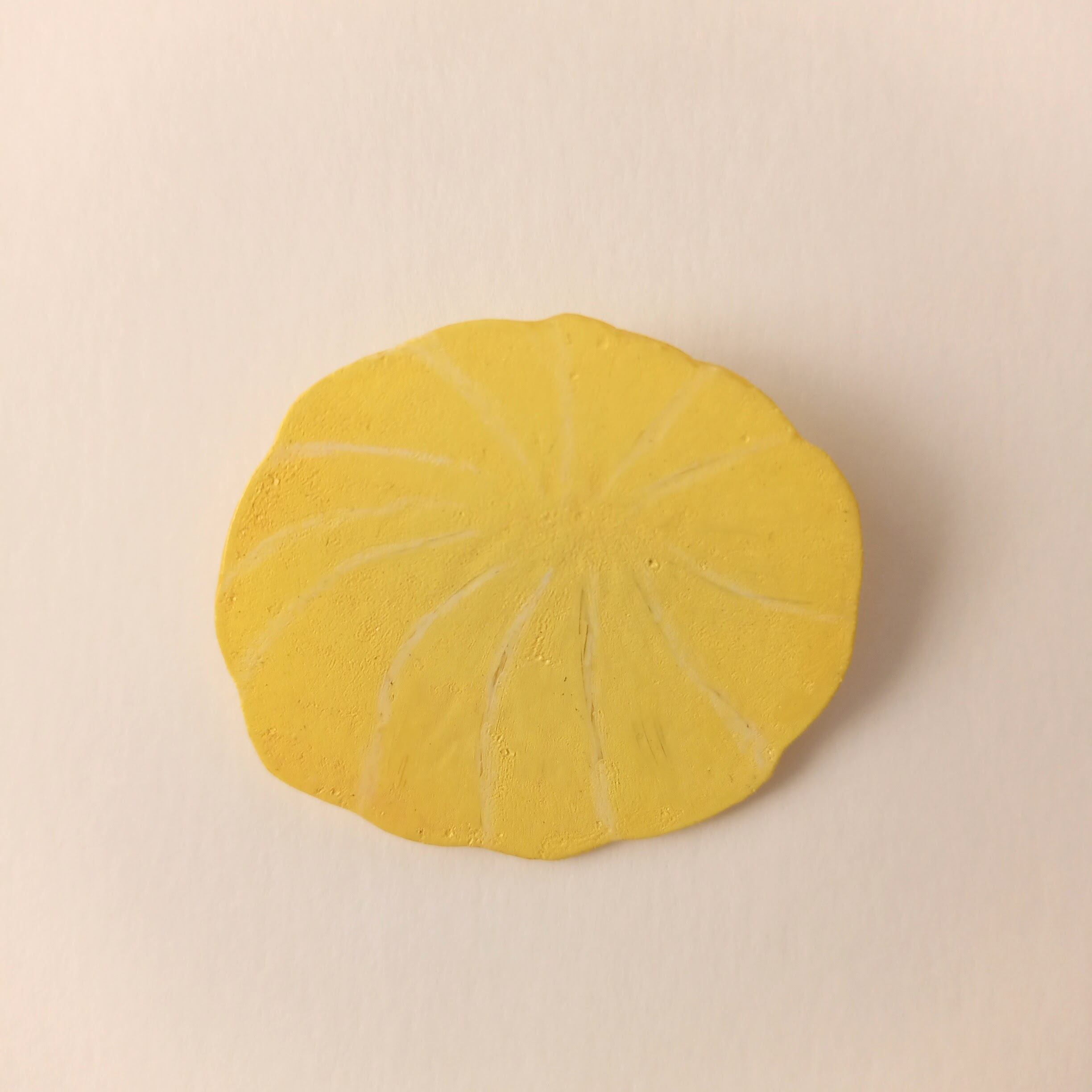 ヘンテコ　ブローチ　「カレーマン」