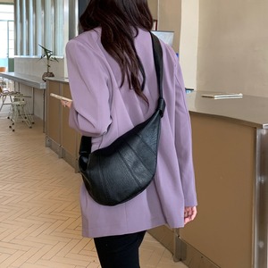 Half moon zipper shoulder bag 2colors RW0376