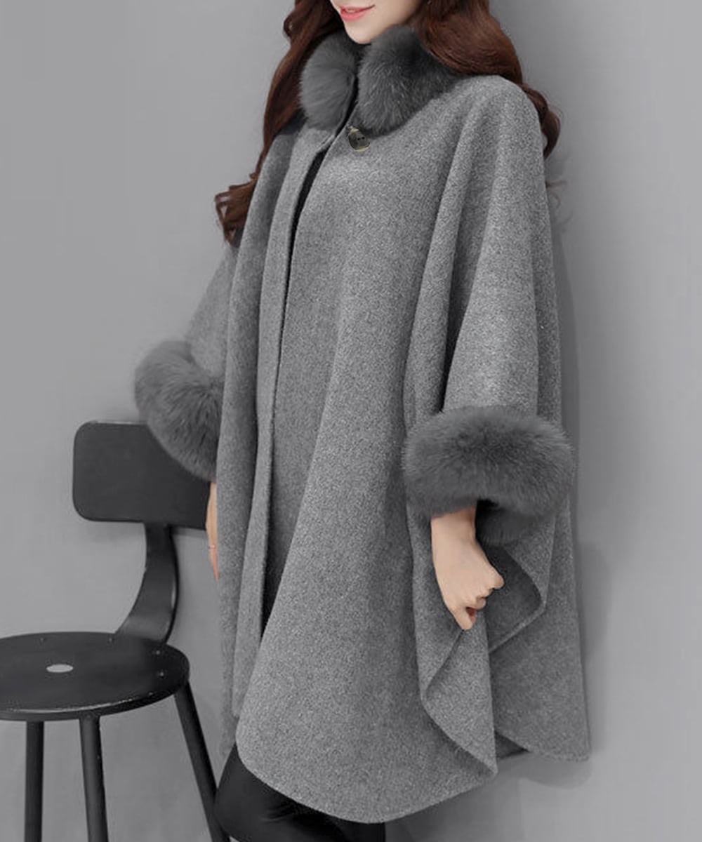 COMME CA ISM グレー 平たく ケーブル編み ファー付きポンチョ