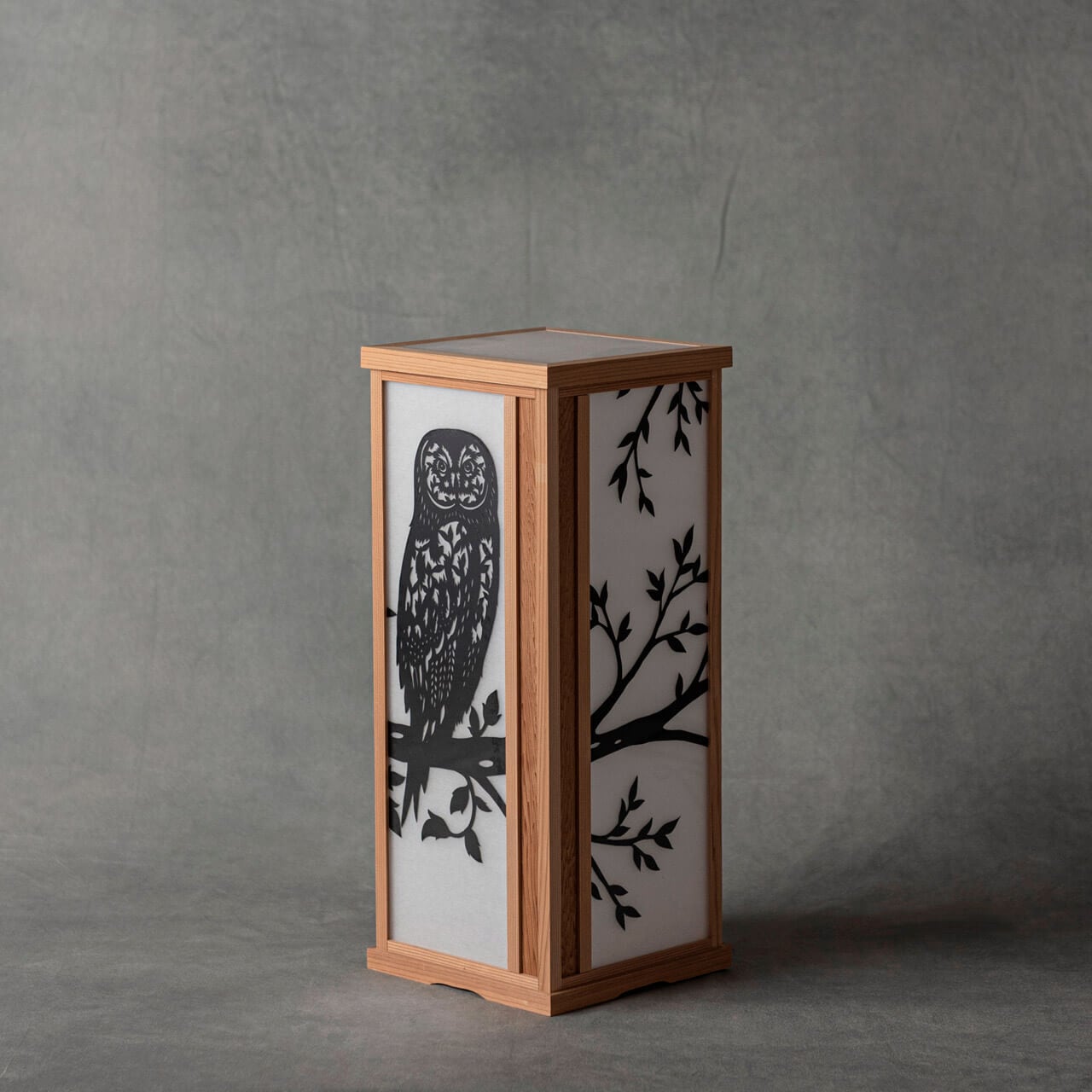 早川鉄兵×笹木木工 切り絵行灯／フクロウ | SASAKI MOCCOW