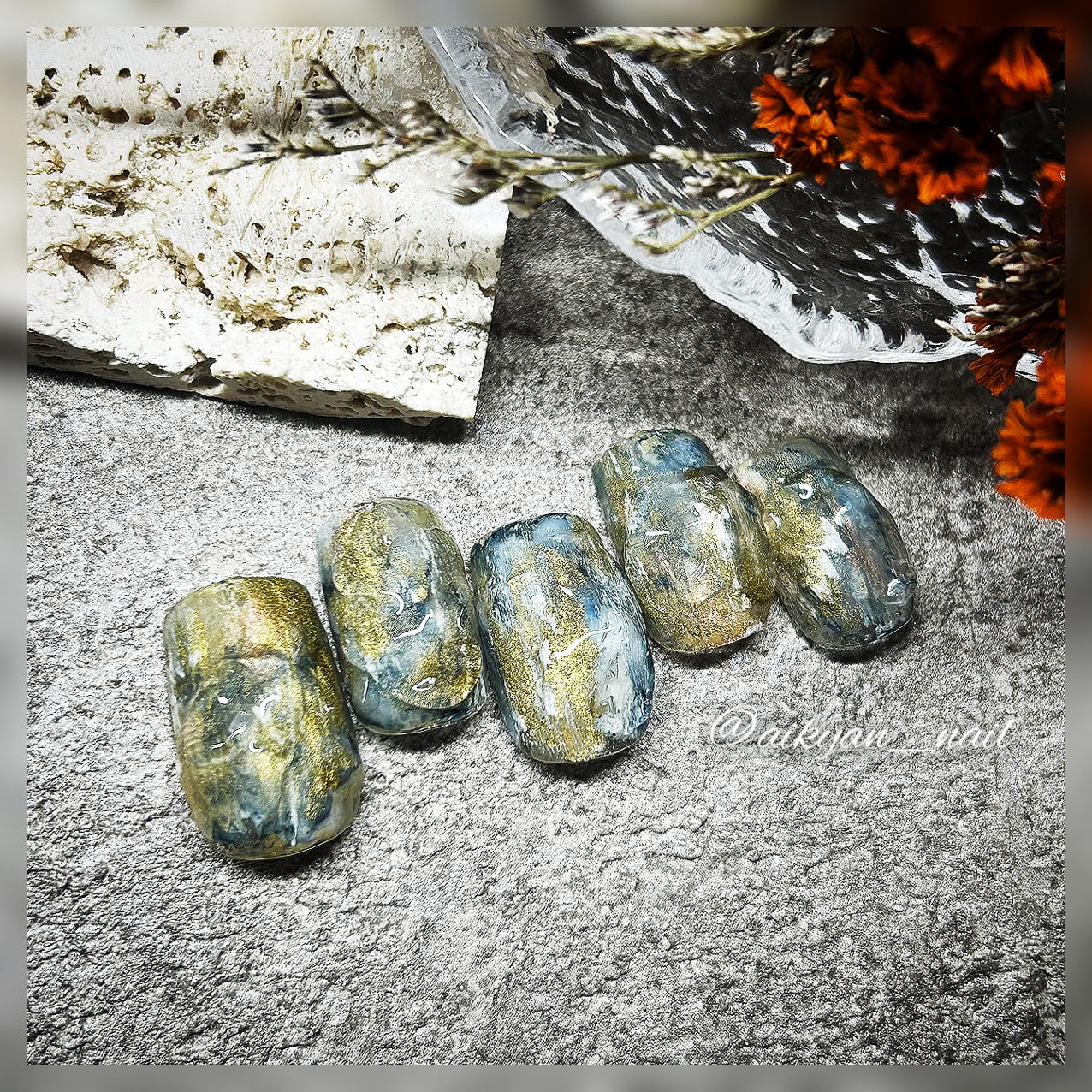 1 ネイルチップ 鉱物 ニュアンス 天然石 ぷっくり | Aikyan Nail