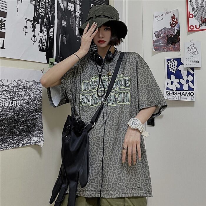 スタンダードルーズTシャツ ダークレオパードプリント柄半袖スリーブサマートップス ショート レトロ ハーフスリーブ 夏物 ケッペル53170796630