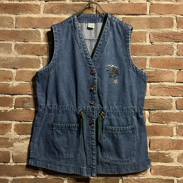 【Caka act3】Embroidery × Gimmick Design Vintage Loose Vest