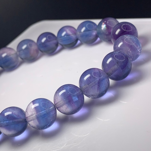 07.幻想的な色合いグラデーションフローライトブレスレット